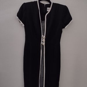 Cap sleeve 1980's 4 petite detailed dress